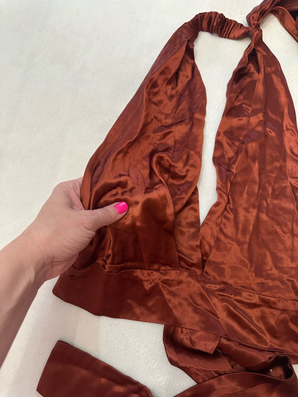 Nonchalant Label Burgundy Satin Halter Top Backless Tie Crop Top M 38541 - Picture 10 of 11
